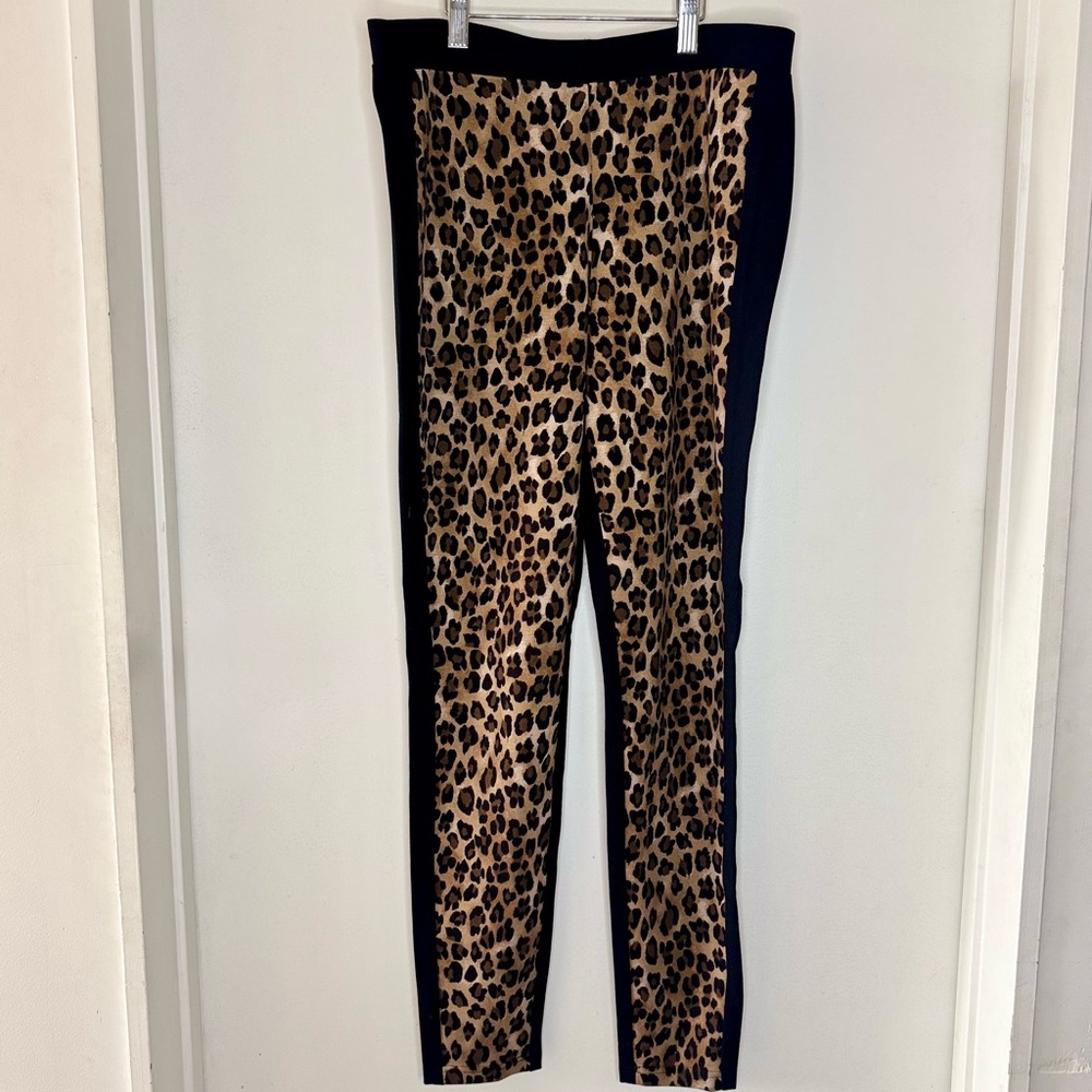 CHICOS the ultimate fit KNIT LEGGING ANKLE Leopard Print Women’s Size 1 MEDIUM